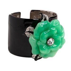 KENNETH JAY LANE- BLACK ENAMEL CUFF WITH F…